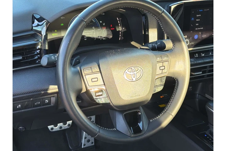 $31780 : Toyota Camry 2025 SE 4dr Sed image 9