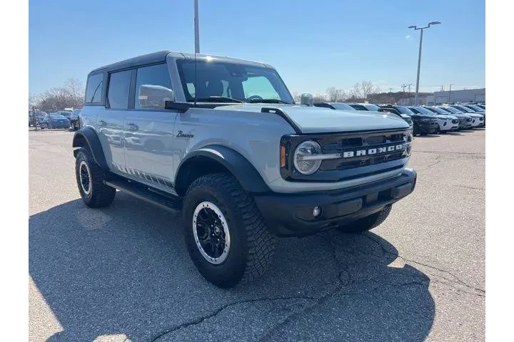 $34405 : Ford Bronco 2022 4x4 Base Ad image 3