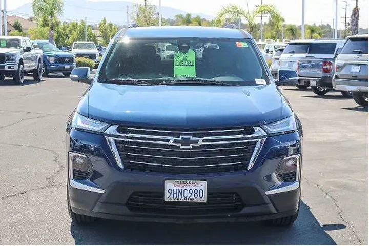 $28555 : Chevrolet Traverse 2023 LT C image 2