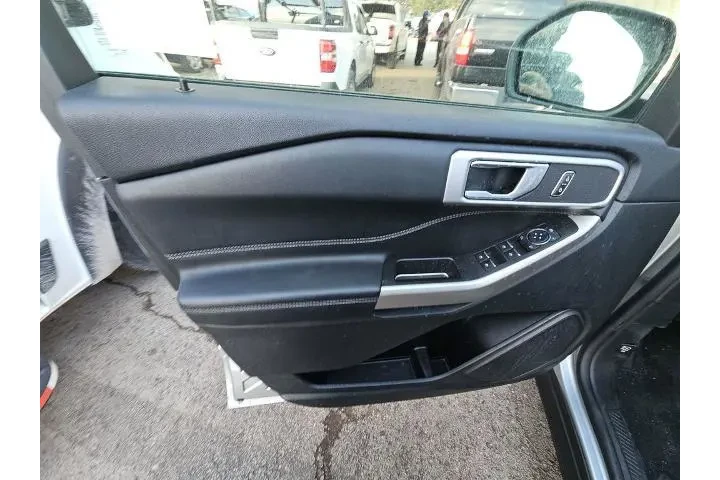 $22999 : Ford Explorer 2023 XLT 4dr S image 9