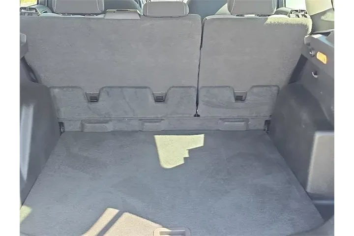 $6990 : Ford Escape 2017 S 4dr SUV image 6