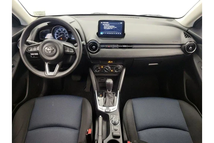$17998 : Toyota Yaris Hatchback 2020 image 9