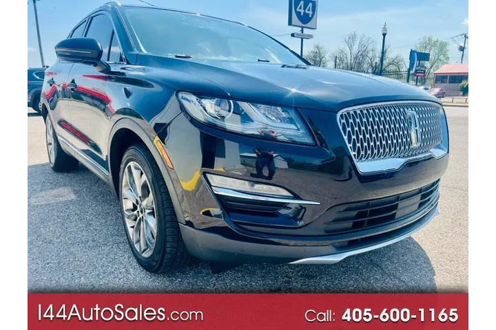 $16995 : 2019 MKC Select FWD image 1