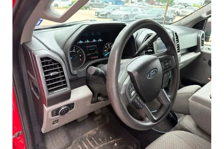 $31030 : Ford F-150 2020 4x4 XL 4dr S image 8