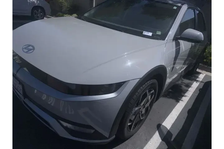 $24249 : Hyundai IONIQ 5 2024 SE 4dr image 1