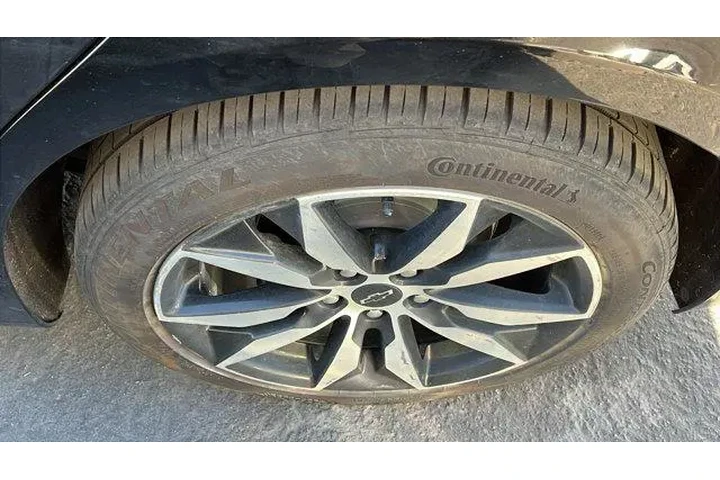 $16984 : Chevrolet Malibu 2020 RS 4dr image 3