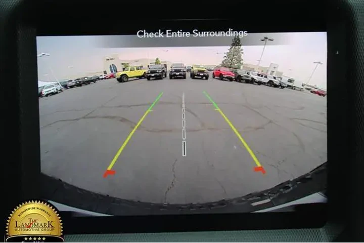 $37995 : Jeep Wrangler 2023 4x4 Rubic image 7