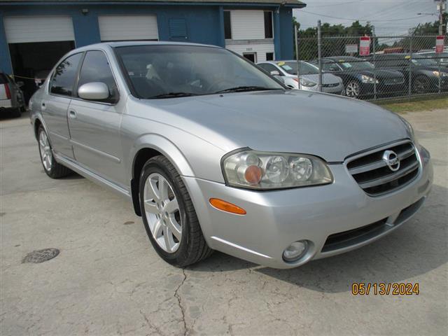 $7995 : 2003 Maxima image 2