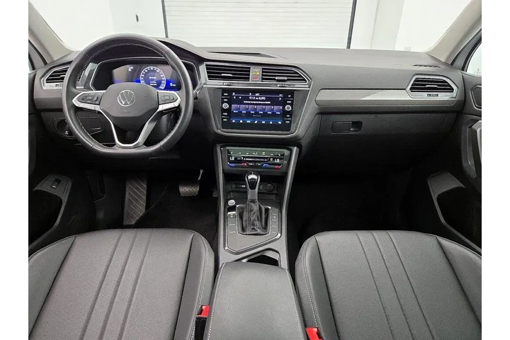 $22998 : Volkswagen Tiguan 2024 Wolfs image 9