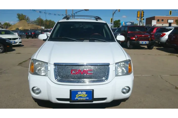 $5999 : 2005 GMC Envoy XL Denali image 9