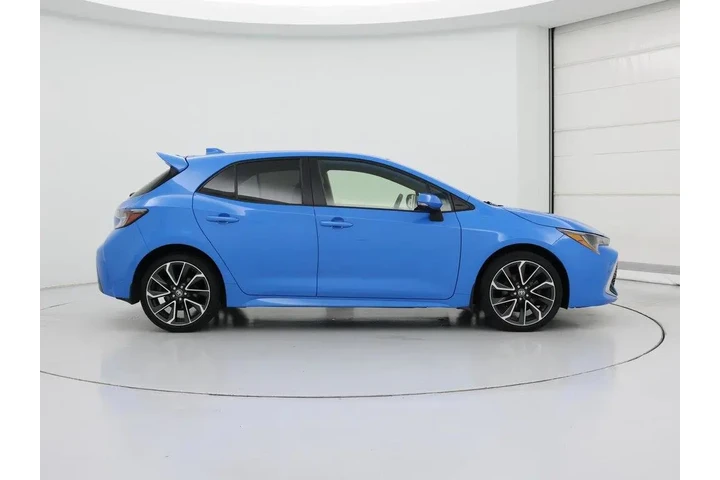 $22998 : Toyota Corolla Hatchback 202 image 7