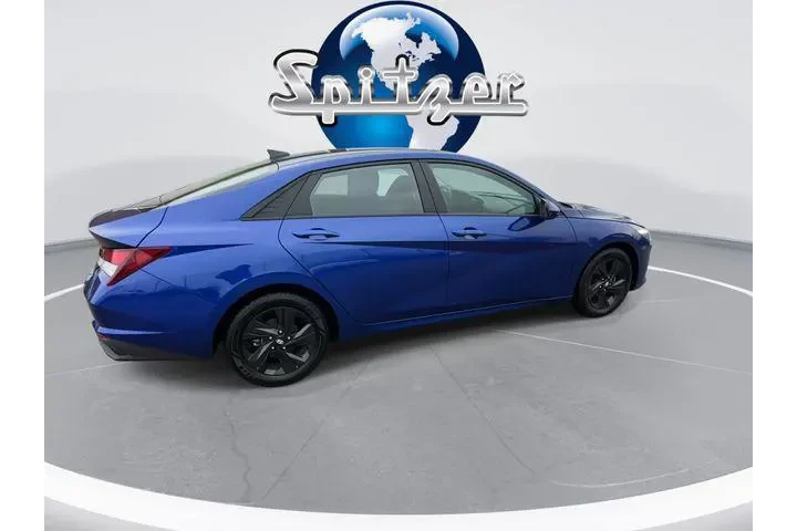$16428 : Hyundai ELANTRA 2022 SEL 4dr image 9