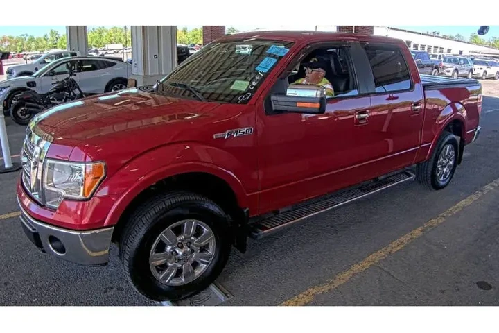 $8995 : 2010 F-150 Lariat image 4
