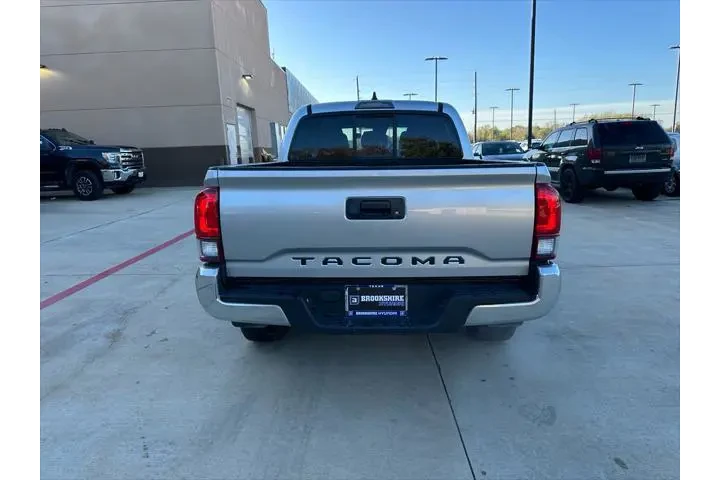 $27427 : Toyota Tacoma 2022 4x2 SR5 4 image 6