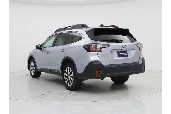 $23998 : Subaru Outback 2022 AWD Prem image 2
