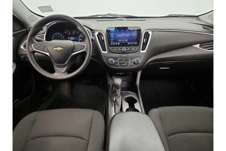 $17998 : Chevrolet Malibu 2022 LS 4dr image 9