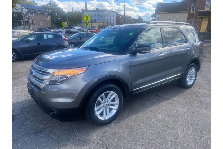2014 Explorer image 4