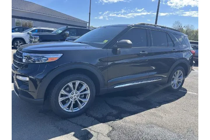 $32687 : Ford Explorer 2022 AWD XLT 4 image 1