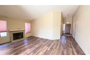 $2800 : beautiful 3-bedroom 2-bathroom thumbnail