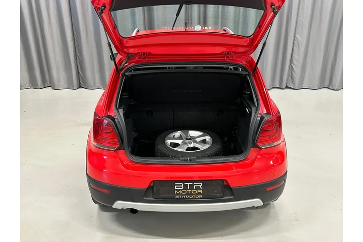 $3500 : Volkswagen Polo 2010 image 6