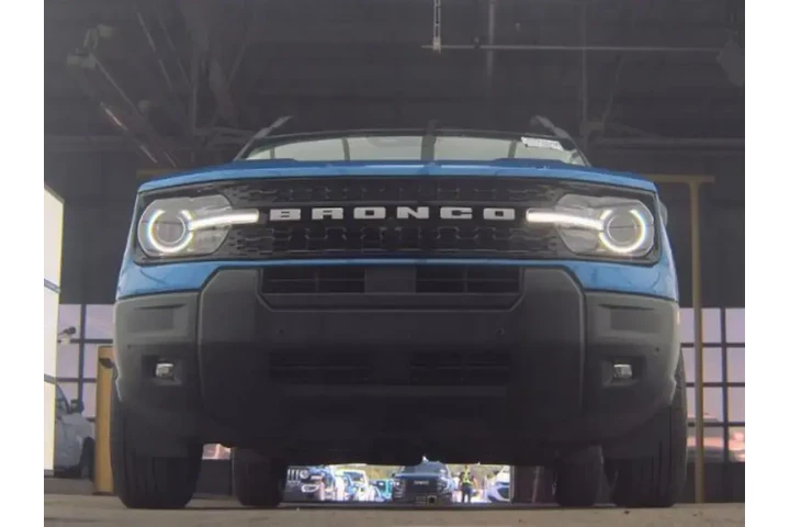 $30599 : Ford Bronco Sport 2025 AWD O image 3