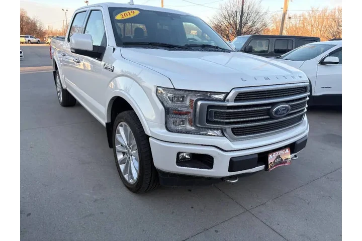 $35950 : 2019 F-150 Limited image 4