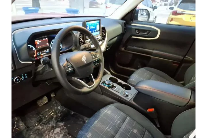 $31040 : Ford Bronco Sport 2024 AWD H image 10