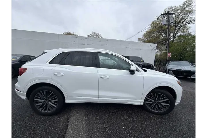 $23943 : Audi Q3 2021 AWD quattro Pre image 3