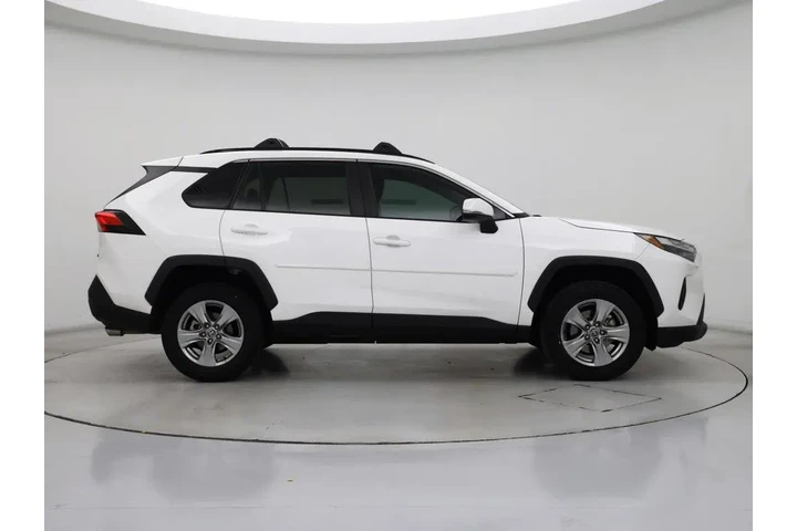 $26998 : Toyota RAV4 2022 XLE 4dr SUV image 7