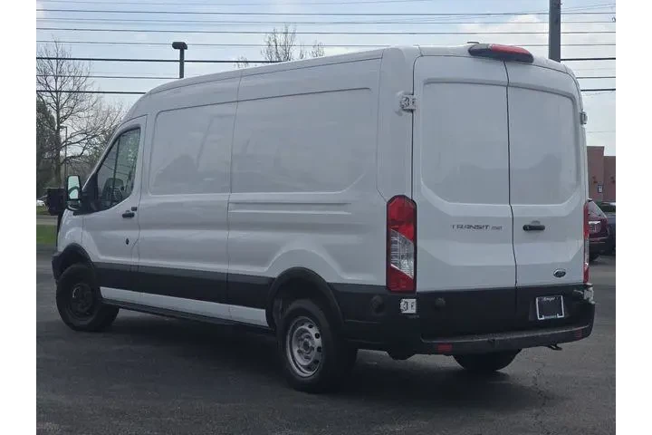 $20147 : Ford Transit 2019 250 3dr LW image 9