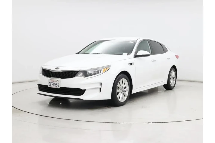 $10998 : Kia Optima 2017 LX 4dr Sedan image 4