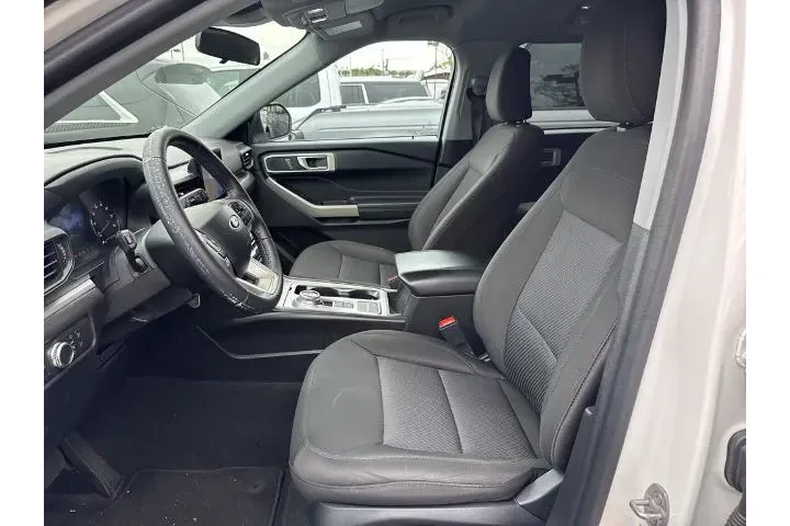 $27518 : Ford Explorer 2022 XLT 4dr S image 7
