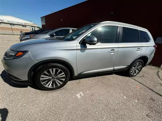 $15990 : 2019 MITSUBISHI OUTLANDER2019 image 3