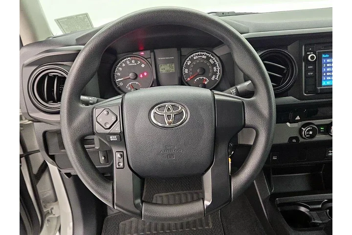 $26998 : Toyota Tacoma 2016 4x2 SR 4d image 10