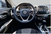 $14943 : Jeep Cherokee 2018 Tech Conn thumbnail
