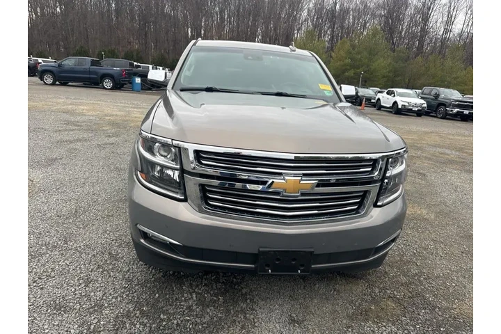 $26999 : Chevrolet Suburban 2017 4x4 image 2