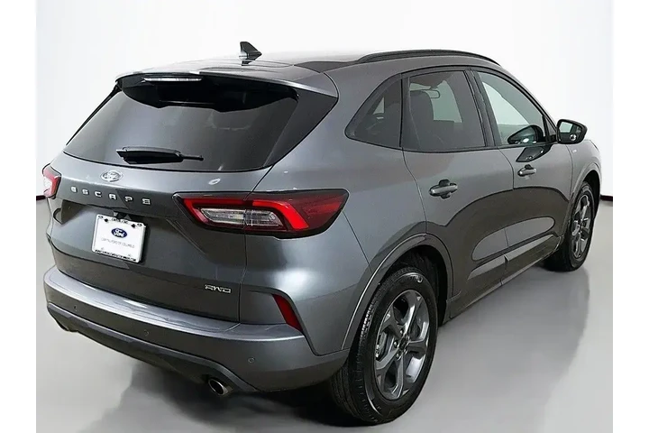 $21820 : Ford Escape 2023 AWD ST-Line image 9