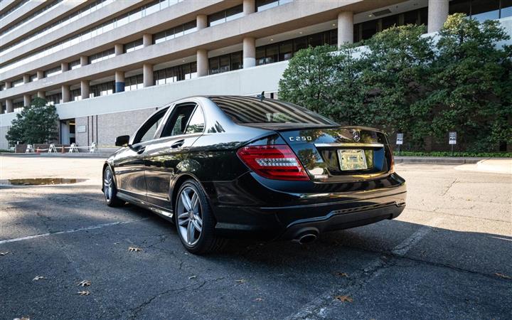 $12000 : 2013 MERCEDES-BENZ C-CLASS image 6