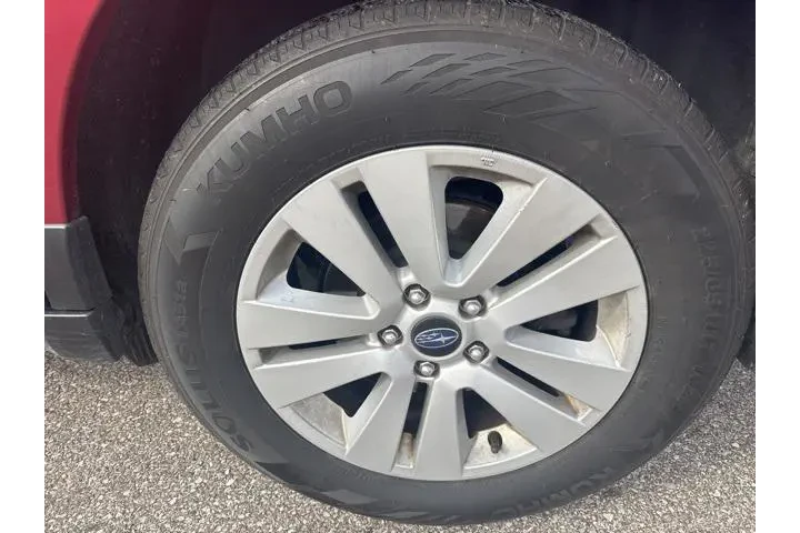 $11872 : Subaru Outback 2018 AWD 2.5i image 5