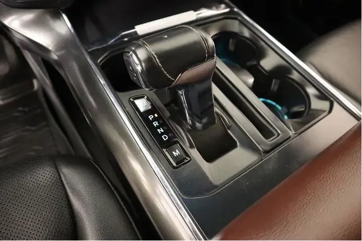 $39759 : Ford F-150 2021 4x4 XL 4dr S image 9