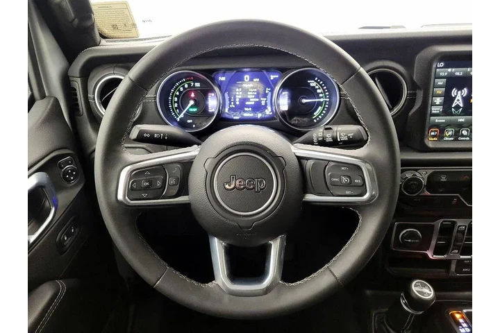 $33998 : Jeep Wrangler 2023 4x4 Sahar image 10