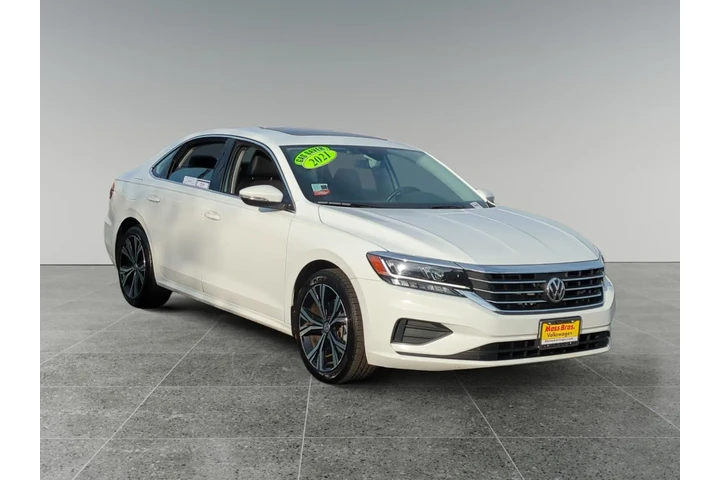 $22951 : Volkswagen Passat 2021 SE 4d image 7