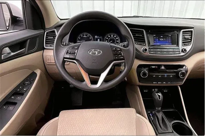 $14990 : Hyundai TUCSON 2016 AWD Eco image 5