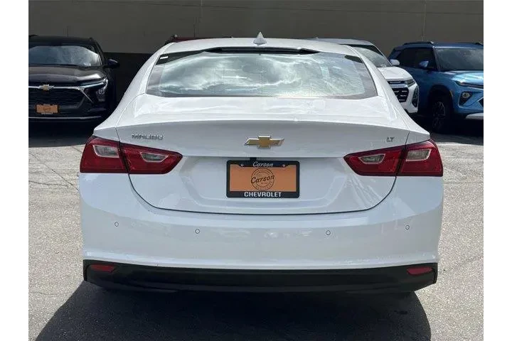$19500 : Chevrolet Malibu 2025 LT 4dr image 4