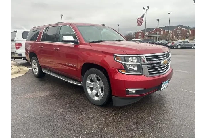 $17990 : Chevrolet Suburban 2015 4x4 image 3