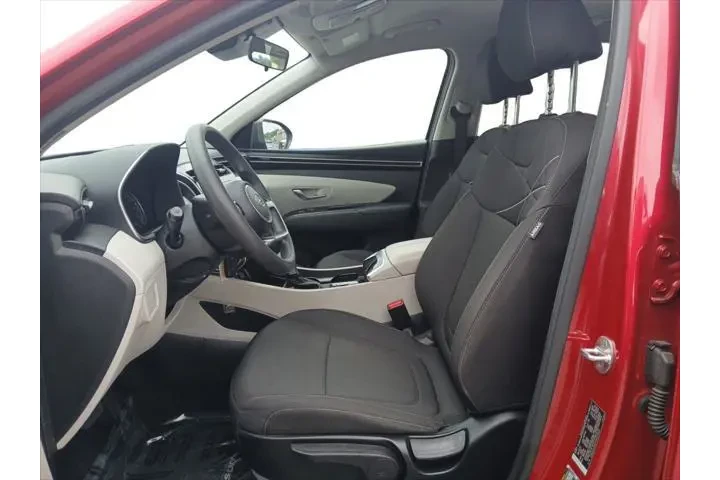 $22678 : Hyundai TUCSON 2023 SE 4dr S image 9
