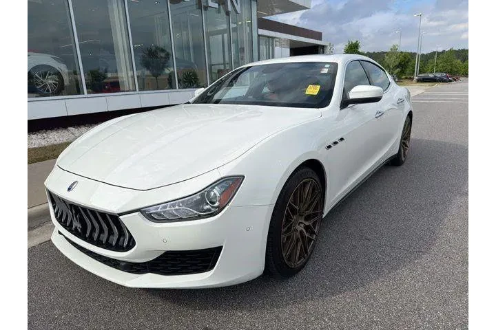 $19898 : Maserati Ghibli 2019 4dr Sed image 10