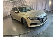 $20395 : Honda Accord 2018 Touring 4d thumbnail