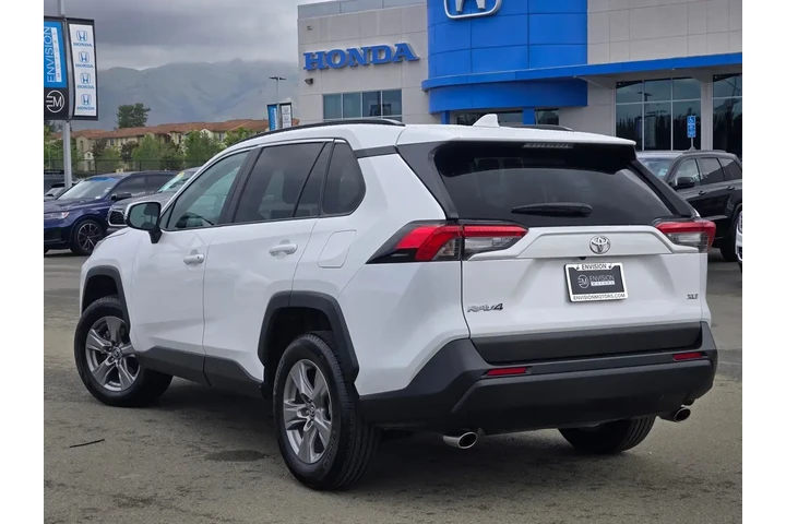 $32588 : Toyota RAV4 2024 XLE 4dr SUV image 5