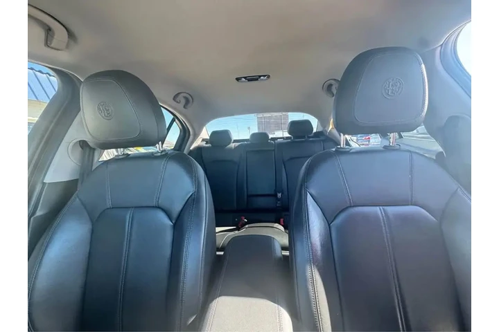 2018 ALFA ROMEO GIULIA2018 AL image 10